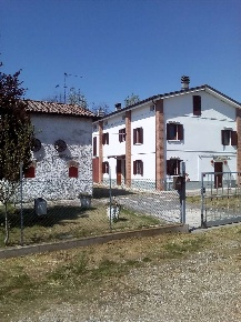 Foto Rustico in VIA MUZZA, Ravarino di 230 m² con 8 locali in vendita
