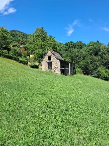 Foto Rustico in Via Pioder, Taleggio di 135 m² con 2 locali in vendita