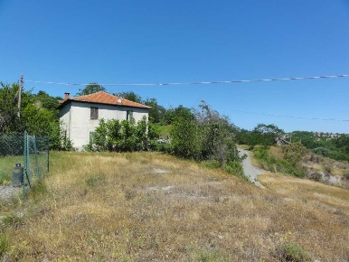 Foto Rustico a Pareto di 380 m² con 19 locali in vendita