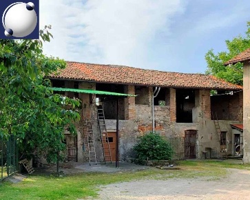 Foto Rustico in Via Alserio, Erba Centro di 270 m² in vendita