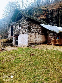Foto Baita in GRECO, Premia Centro di 60 m² con 3 locali in vendita