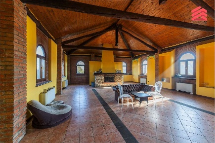 Foto Rustico in strada michelona, Cameri di 800 m² con 30 locali in vendita