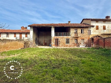 Foto Rustico in via san paolo 31, Villanova d'Asti Centro di 131 m²
