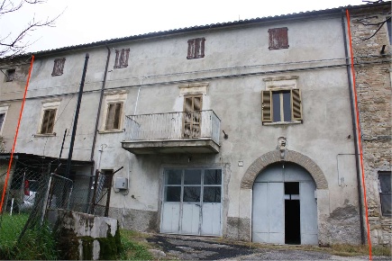 Foto Rustico in Località Santa Maria del Rango  7, Cingoli di 280 m²
