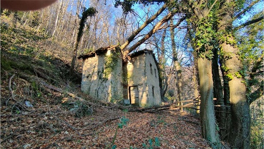 Foto Rustico a Erve di 180 m² con 9 locali in vendita