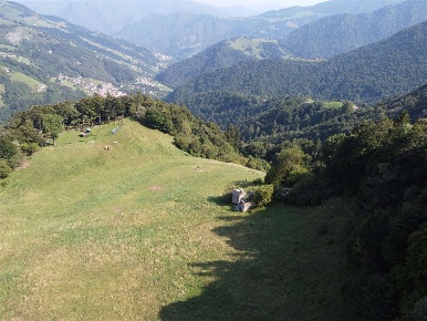 Foto Baita in Via San Frassino, Oneta di 100 m² con 2 locali in vendita