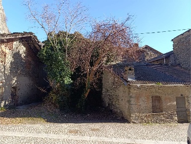 Foto Rustico in le Bourg, Montjovet Borgo di 60 m² con 2 locali in vendita