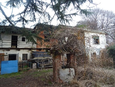 Foto Rustico in Via degli artisti 13, Foglizzo di 300 m² con 1 locali