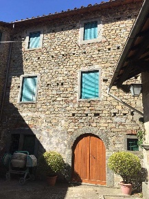 Foto Rustico in Via Porta Bardella, Bagni di Lucca Casabasciana di 130 m²