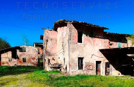 Foto Rustico a Savignano sul Panaro di 300 m² con 6 locali in vendita