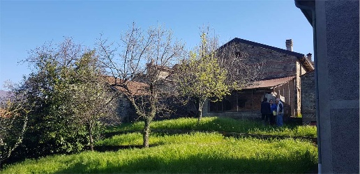 Foto Rustico in livgnano, Piazza al Serchio di 200 m² con 5 locali