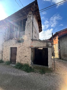 Foto Rustico a Monvalle di 30 m² con 2 locali in vendita