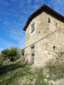 Foto Rustico in Via Gen Vincenzo Rossi snc, Bordighera di 36 m² in vendita