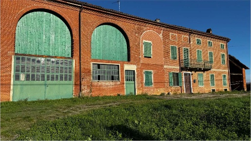 Foto Rustico a Masio di 330 m² con 12 locali in vendita