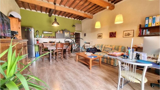 Foto Rustico in Via dei Bocchi  200, Capannori Segromigno - San Colombano