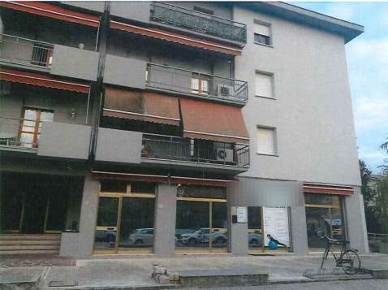 Foto Appartamento in Via Firenze, Mirandola Centro di 117 m² con 6 locali