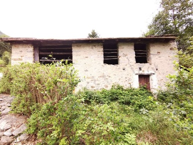 Foto Rustico in Via Laghetti, Nonio di 100 m² con 2 locali in vendita
