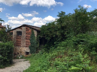 Foto Rustico in via della chiesa, Capannori Massa Macinaia - San Leonardo