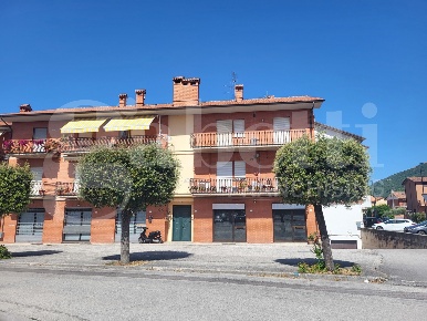 Foto Appartamento in Via Brunelleschi 5, Gubbio Centro di 120 m² in vendita