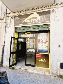 Foto Negozio in Via Manzoni 32, Agrigento di 55 m² con 1 locali in vendita