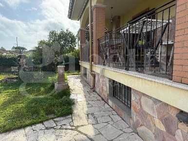 Foto Villa unifamiliare in SAN VITO int.1, Anzio Stazione Lavinio di 210 m²