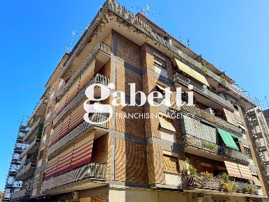 Foto Appartamento in Via ALBONA 93, Roma Villa Gordiani di 76 m² in vendita