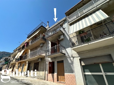 Foto Casa indipendente in Via MONTELLO 5, Acquedolci di 135 m² con 4 locali