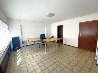Foto Ufficio in Via Francesco Bentivegna 30, Palermo Roma - Cavour di 46 m²