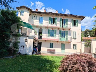 Foto Casa indipendente in Via Santuario d'Oropa 373, Biella Favaro