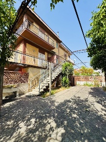 Foto Villa unifamiliare in Via LIDO DI GIOVE 40, Terracina di 60 m²