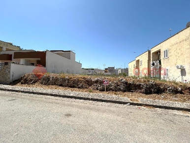 Foto Terreno residenziale in Calvino, Poggiardo Centro di 533 m² in vendita