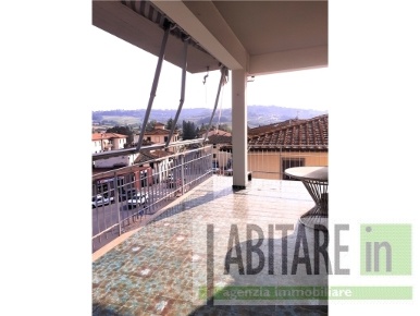 Foto Appartamento in CERBAIA, San Casciano in Val di Pesa Cerbaia di 145 m²