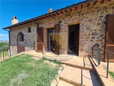 Foto Rustico in STIGLIANO, Sovicille di 118 m² con 6 locali in vendita