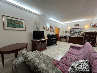 Foto Appartamento a Chieti Chieti Città di 150 m² con 6 locali in affitto