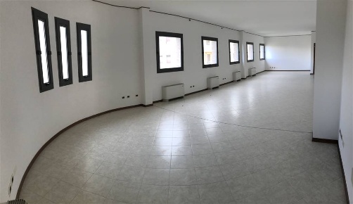 Foto Ufficio in via Berlinguer, Sant'Ilario d'Enza Centro di 95 m²