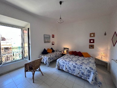 Foto Appartamento in Via Salita Annunziata 79, Terracina Centro Storico