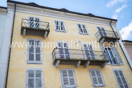 Foto Appartamento a Acqui Terme Centro di 145 m² con 5 locali in vendita
