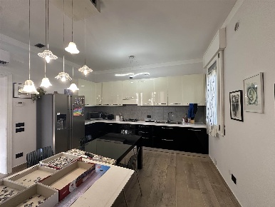 Foto Villa bifamiliare in Corso delle Terme 21/A, Montegrotto Terme Centro