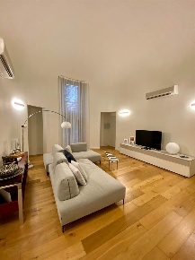 Foto Appartamento a Piacenza Centro Storico di 250 m² con 4 locali