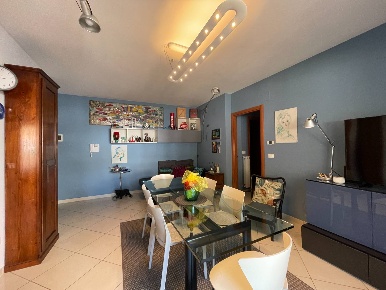 Foto Appartamento in VIA MASSERA, Spoltore Centro di 96 m² con 3 locali