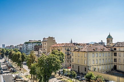 Foto Appartamento in Corso Re Umberto, Torino Crocetta di 182 m² in affitto