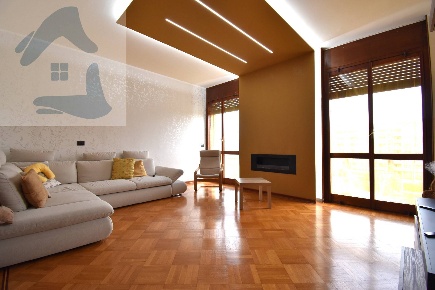 Foto Appartamento in Strada Antica di Collegno, Torino Parella di 138 m²