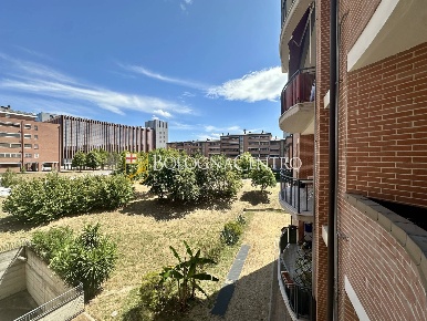 Foto Appartamento in Via Ferruccio Parri, Bologna Bolognina di 46 m²