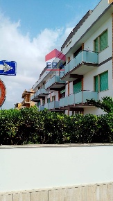 Foto Appartamento in Via  Campobasso, Ardea Marina di Ardea di 86 m²