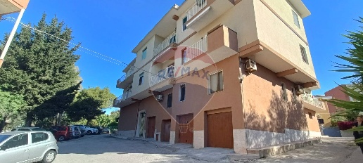 Foto Appartamento in viale teocrito, Siracusa Gelone - Cadorna di 120 m²
