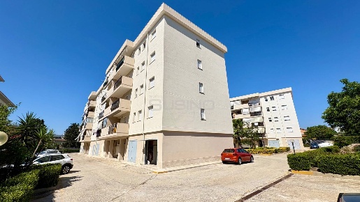 Foto Appartamento in VIA OZANAM, Siracusa Pizzuta di 130 m² con 4 locali