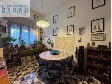 Foto Appartamento in Via Machiavelli, Viareggio Centro di 100 m² in vendita