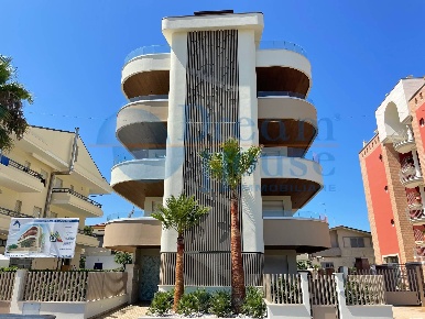 Foto Appartamento in Lungomare Marconi, Alba Adriatica Lungomare Marconi