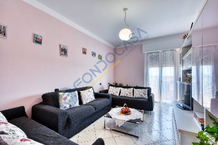 Foto Appartamento in VIA MASCAGNI, Senago di 94 m² con 3 locali in vendita