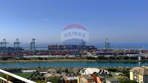 Foto Appartamento in VIALE VILLINI NEGRONE, Genova Sestri Ponente di 68 m²